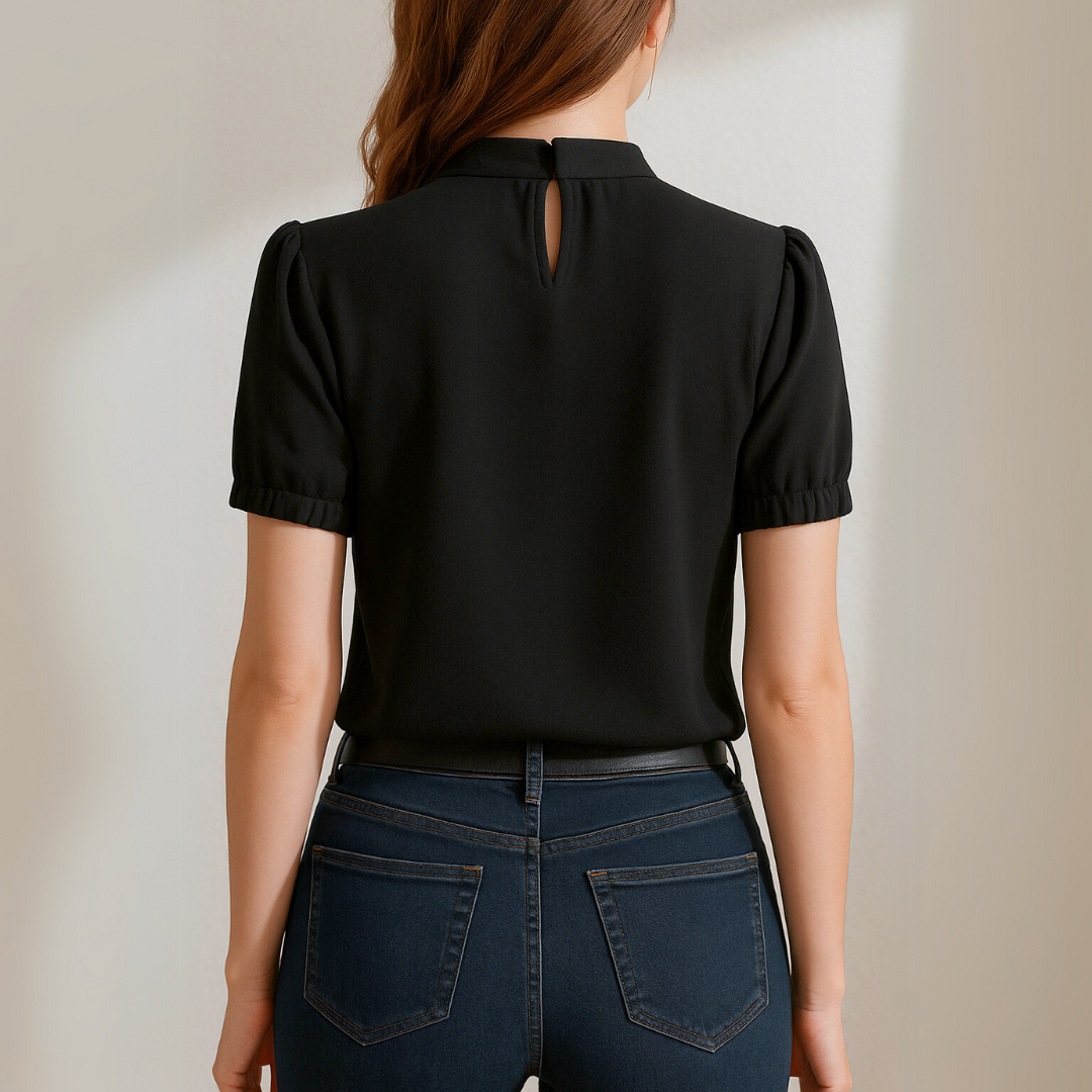 Zyra™ | Plisseret Cold Shoulder Bluse