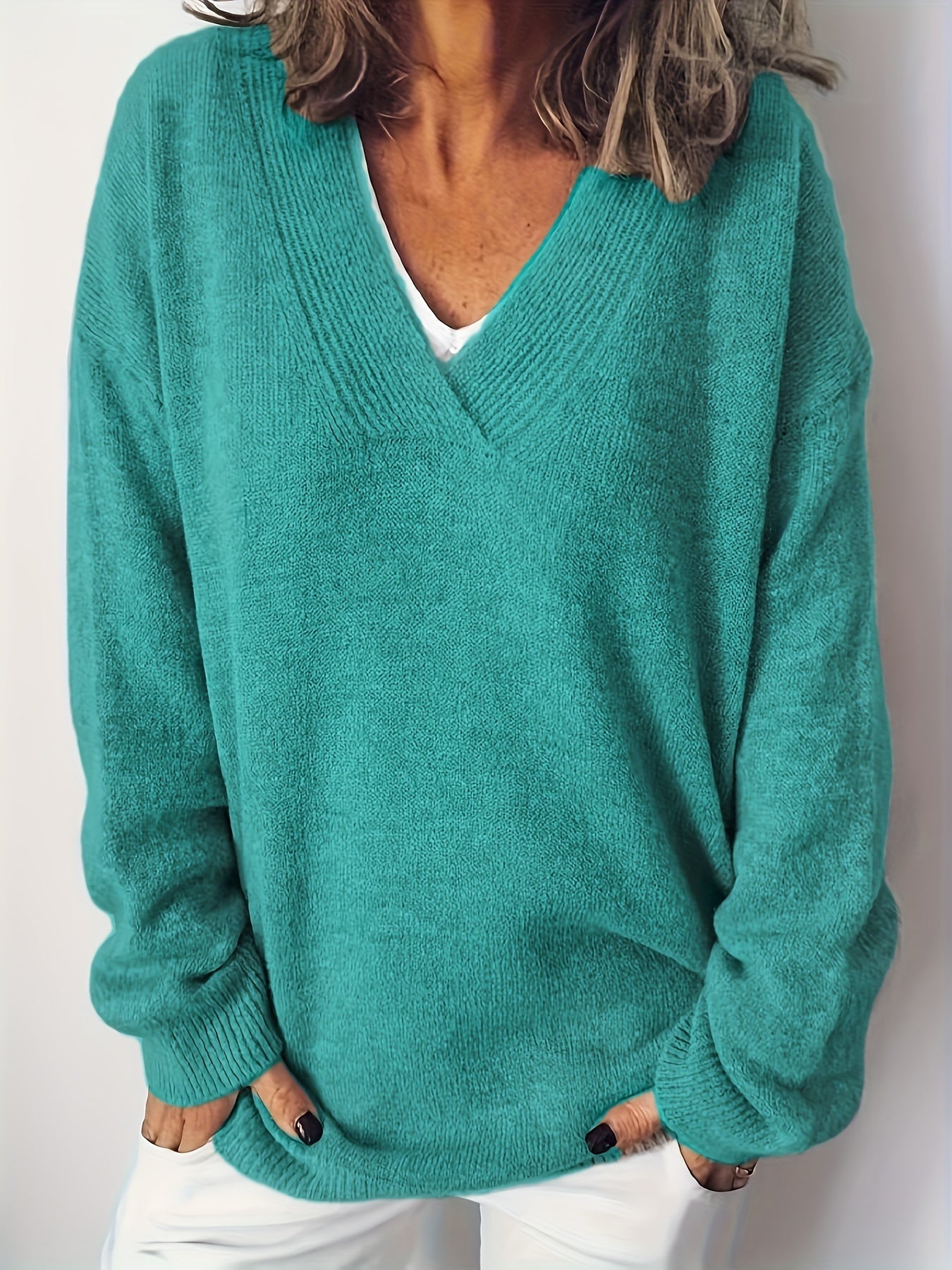 Zyra™ | Blød og Tidløs V-Hals Sweater